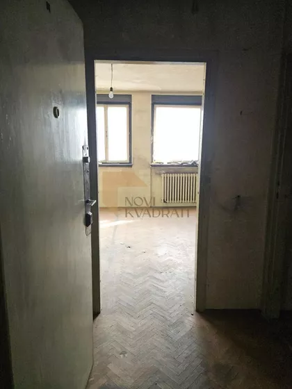 Ustanička | 4zida.rs