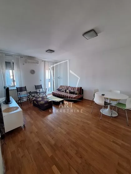 Braće Miladinov | 4zida.rs