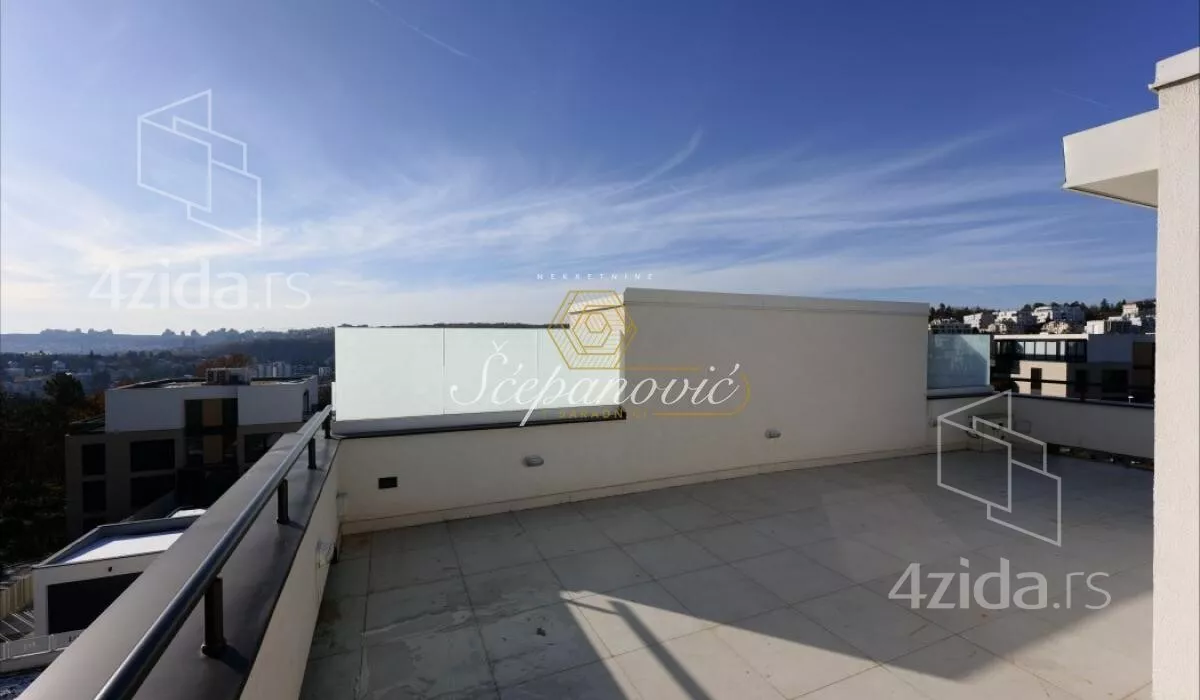 Petosoban stan | 4zida