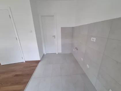 Bulevar Patrijarha Pavla (Somborski Bulevar) | 4zida.rs