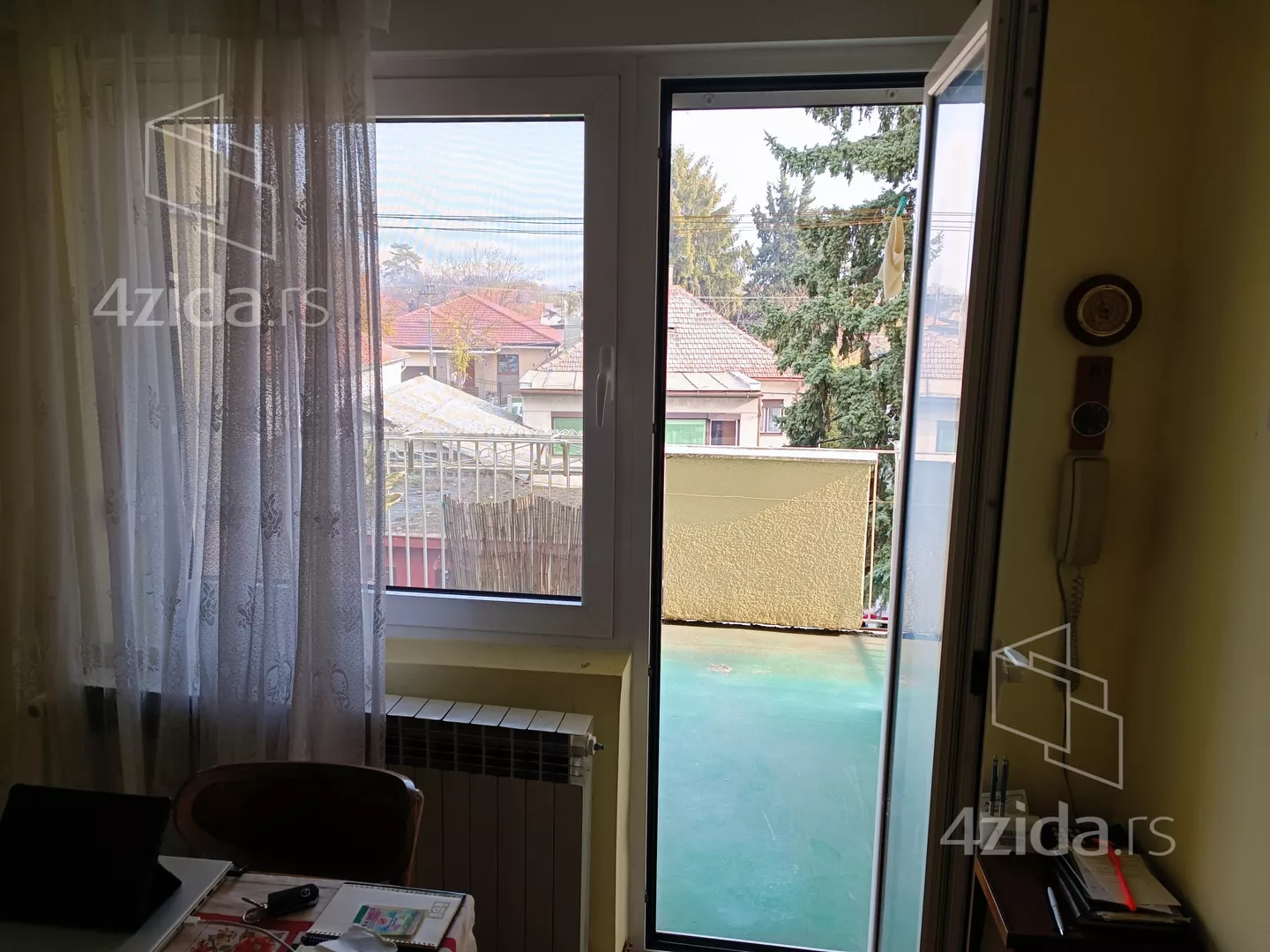 Troiposoban stan | 4zida