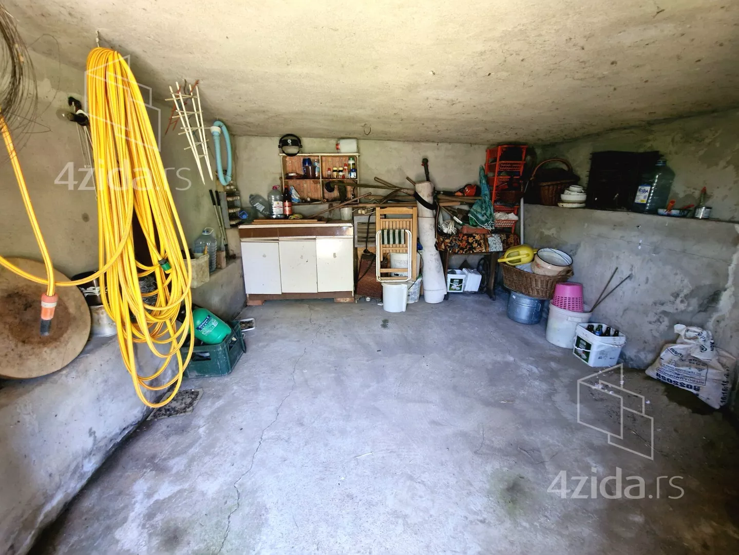 3-etažna kuća | 4zida