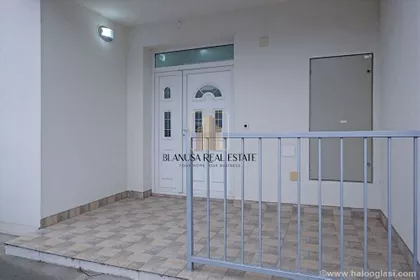 Popova Bara Nova 205 | 4zida.rs