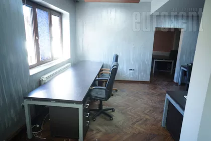 ZEMUN CENTAR | 4zida.rs