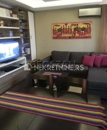 Dusana Vukasovica | 4zida.rs