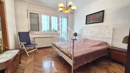 Sarajevska | 4zida.rs