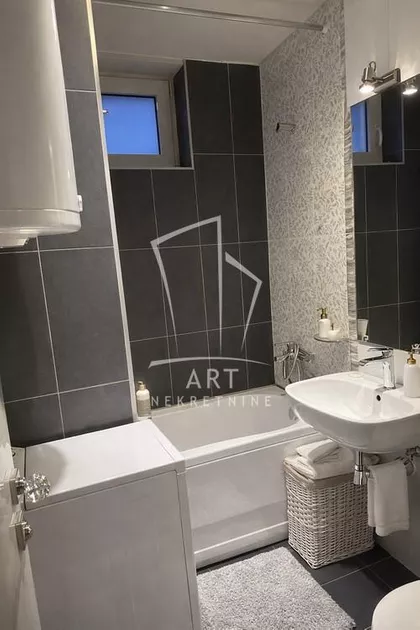 Mažuranićeva | 4zida.rs