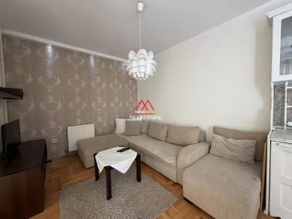 Zmaj Jovina | 4zida.rs