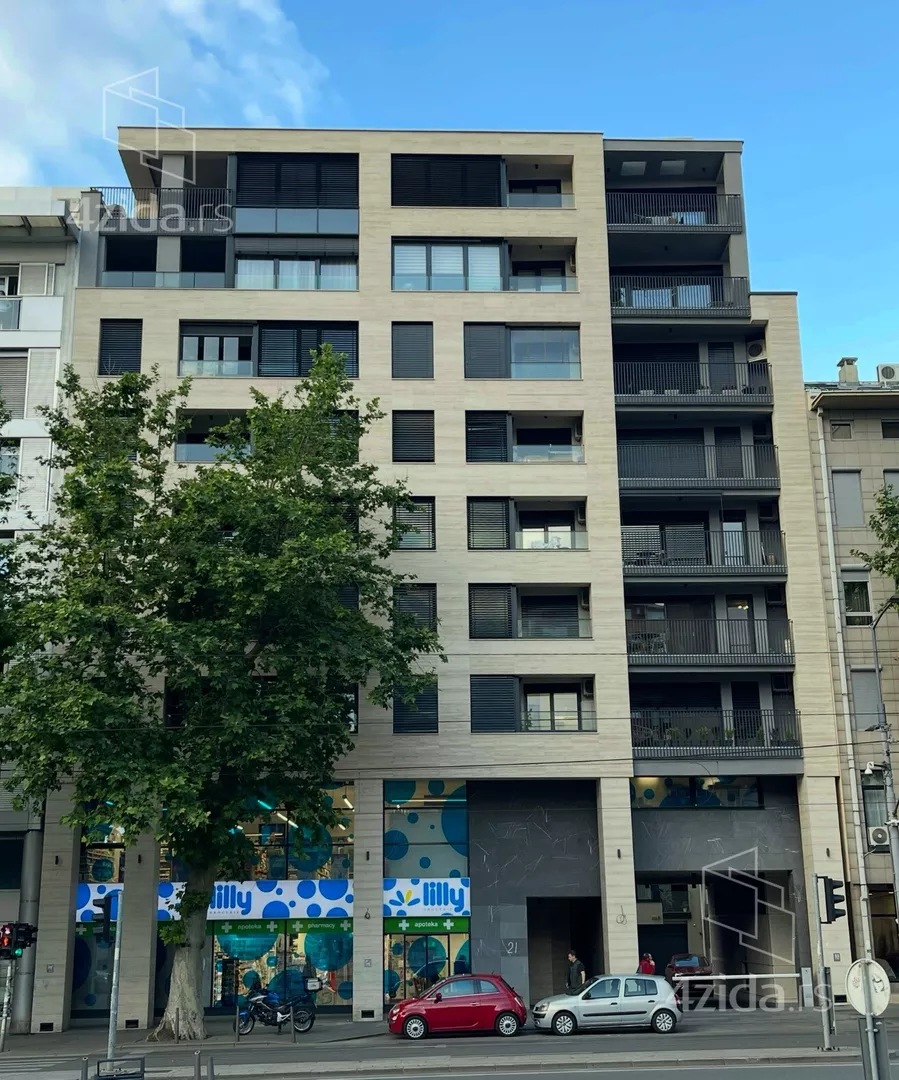 Garaža | 4zida