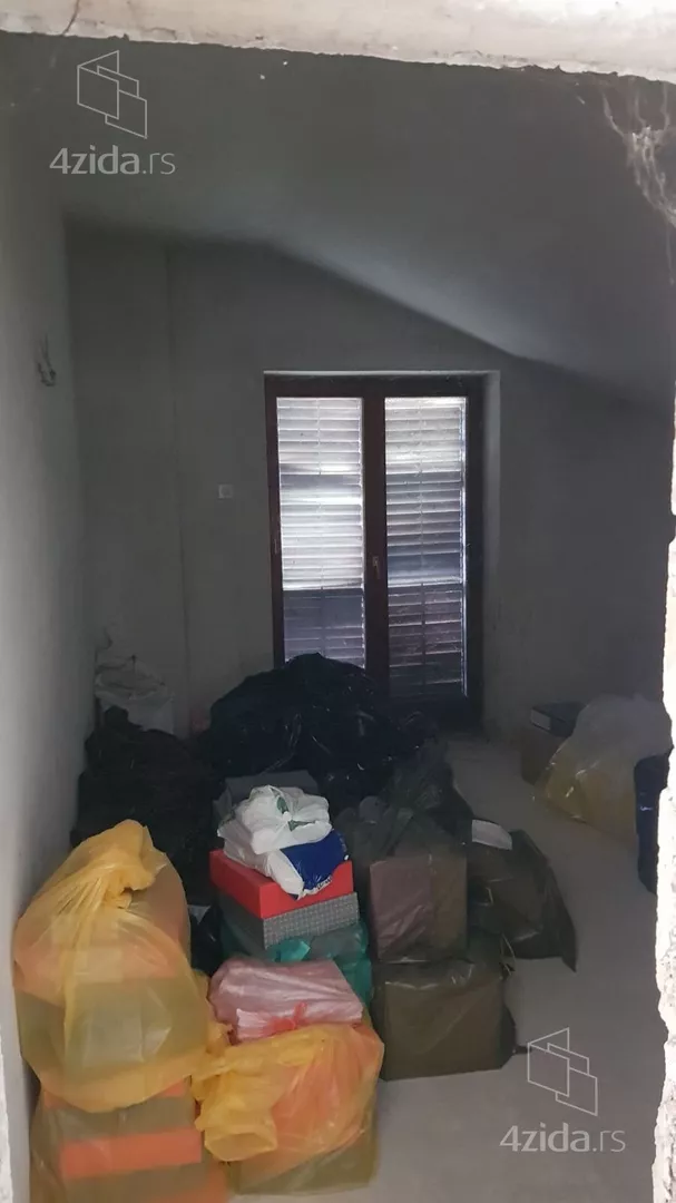 3-etažna kuća | 4zida