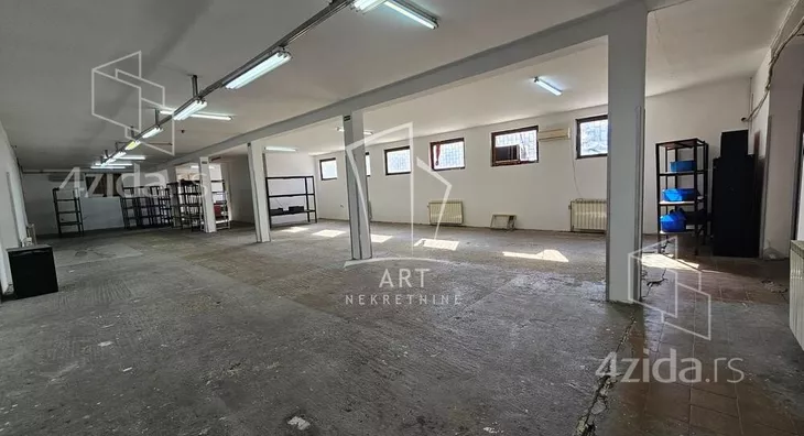 Poslovni prostor | 4zida