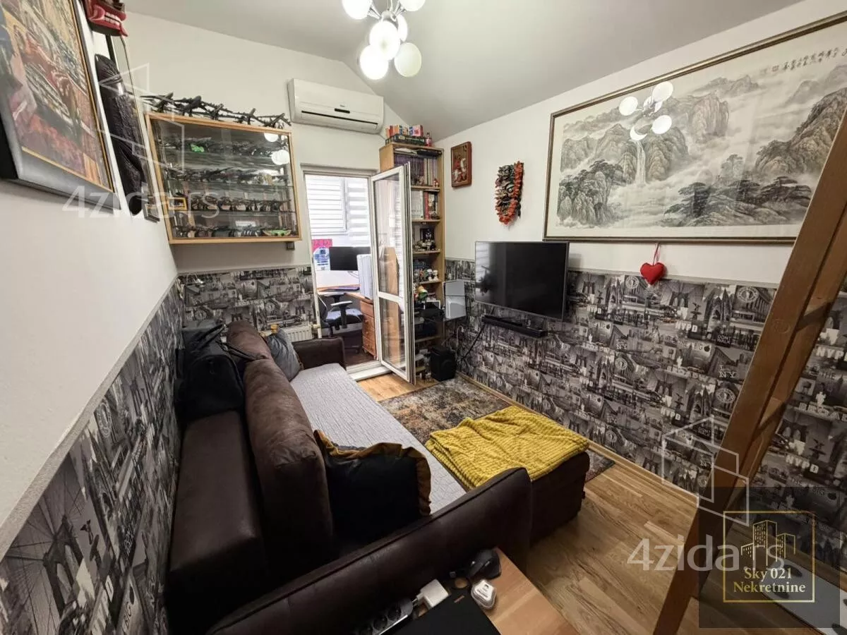 Četvoroiposoban stan | 4zida