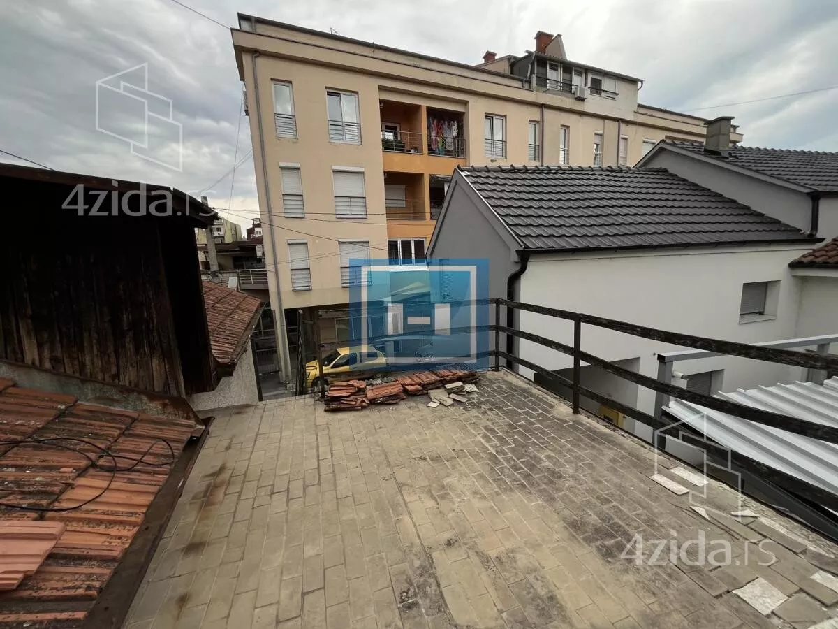 Kuća | 4zida