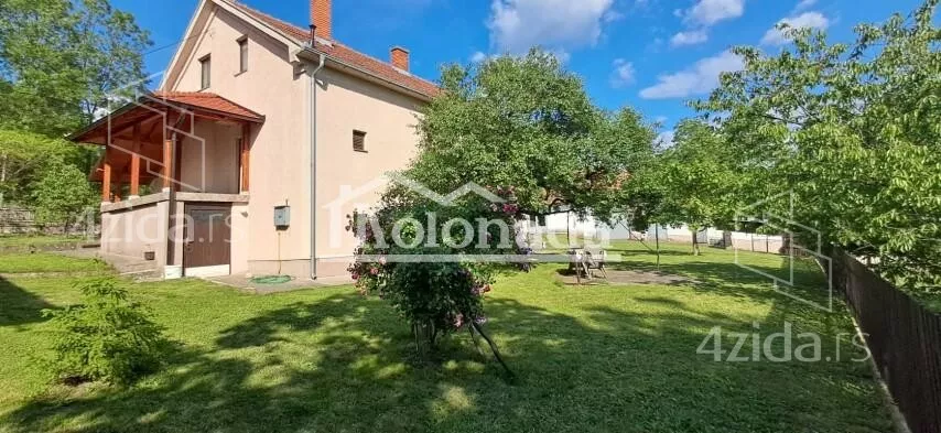 Kuća | 4zida