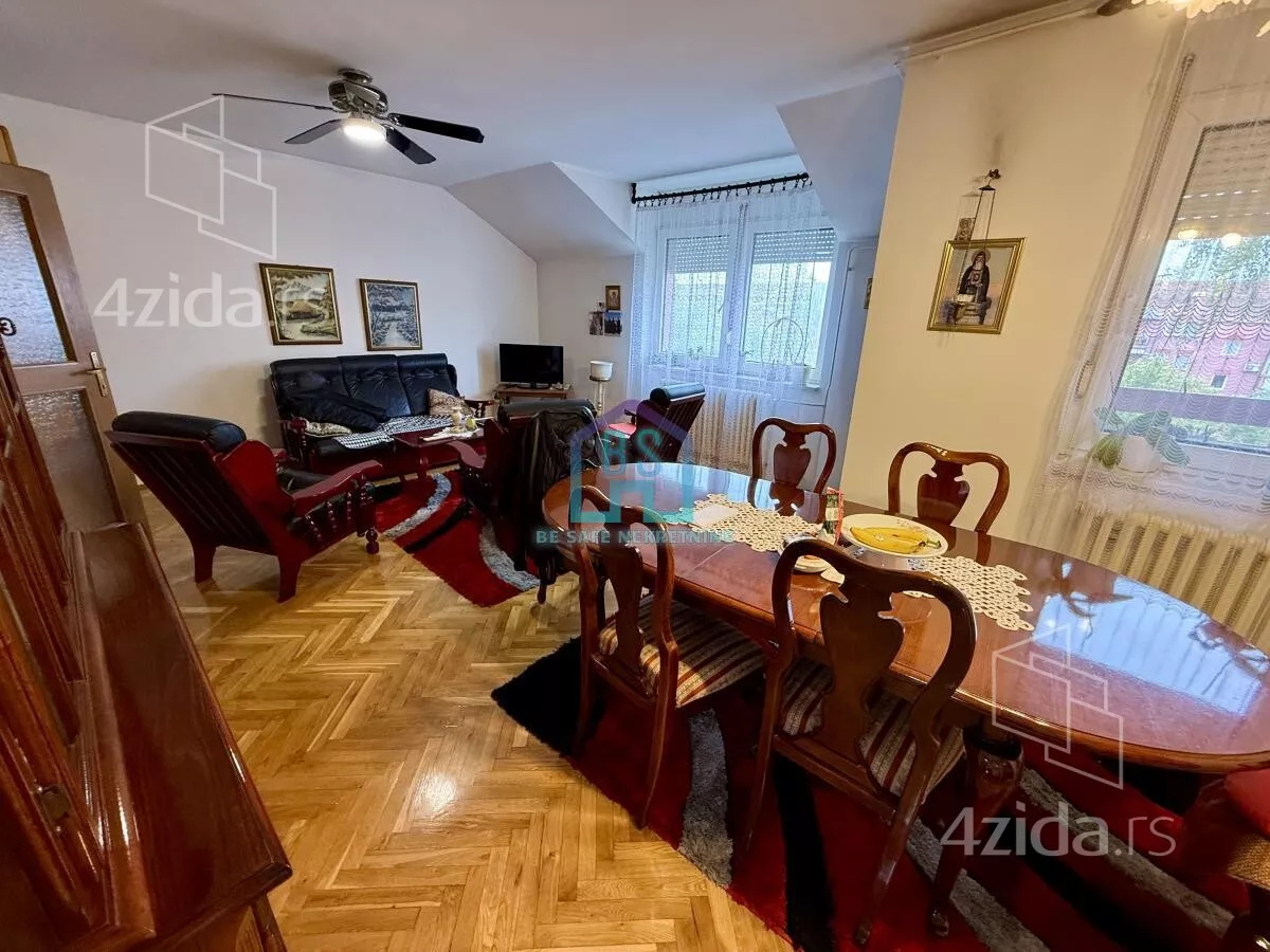 Četvorosoban stan | 4zida
