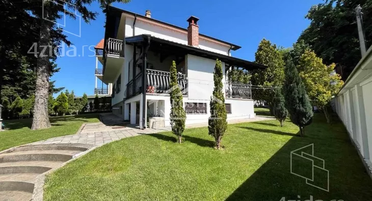 Kuća | 4zida