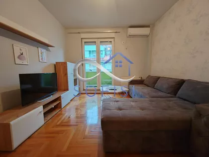 Đorđa Servickog | 4zida.rs