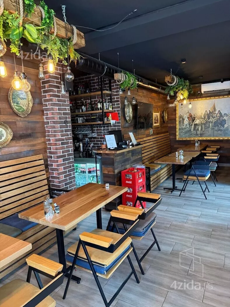 Ugostiteljski objekat | 4zida