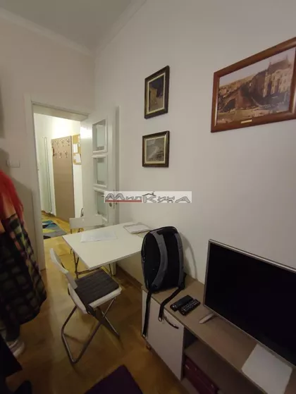 Kalenić pijaca | 4zida.rs