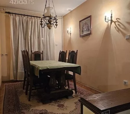 3-etažna kuća | 4zida