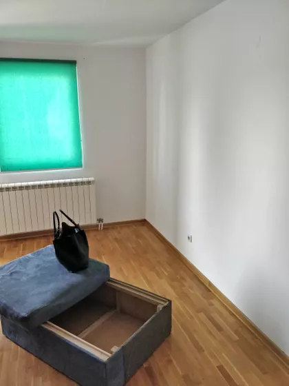 Dušana Jovanovića 4 | 4zida.rs