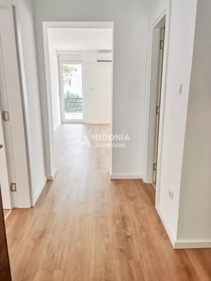 Brusnička | 4zida.rs