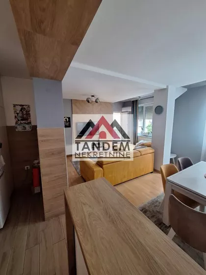Durlan | 4zida.rs