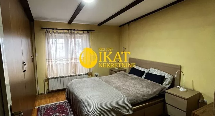 Šestosoban stan | 4zida