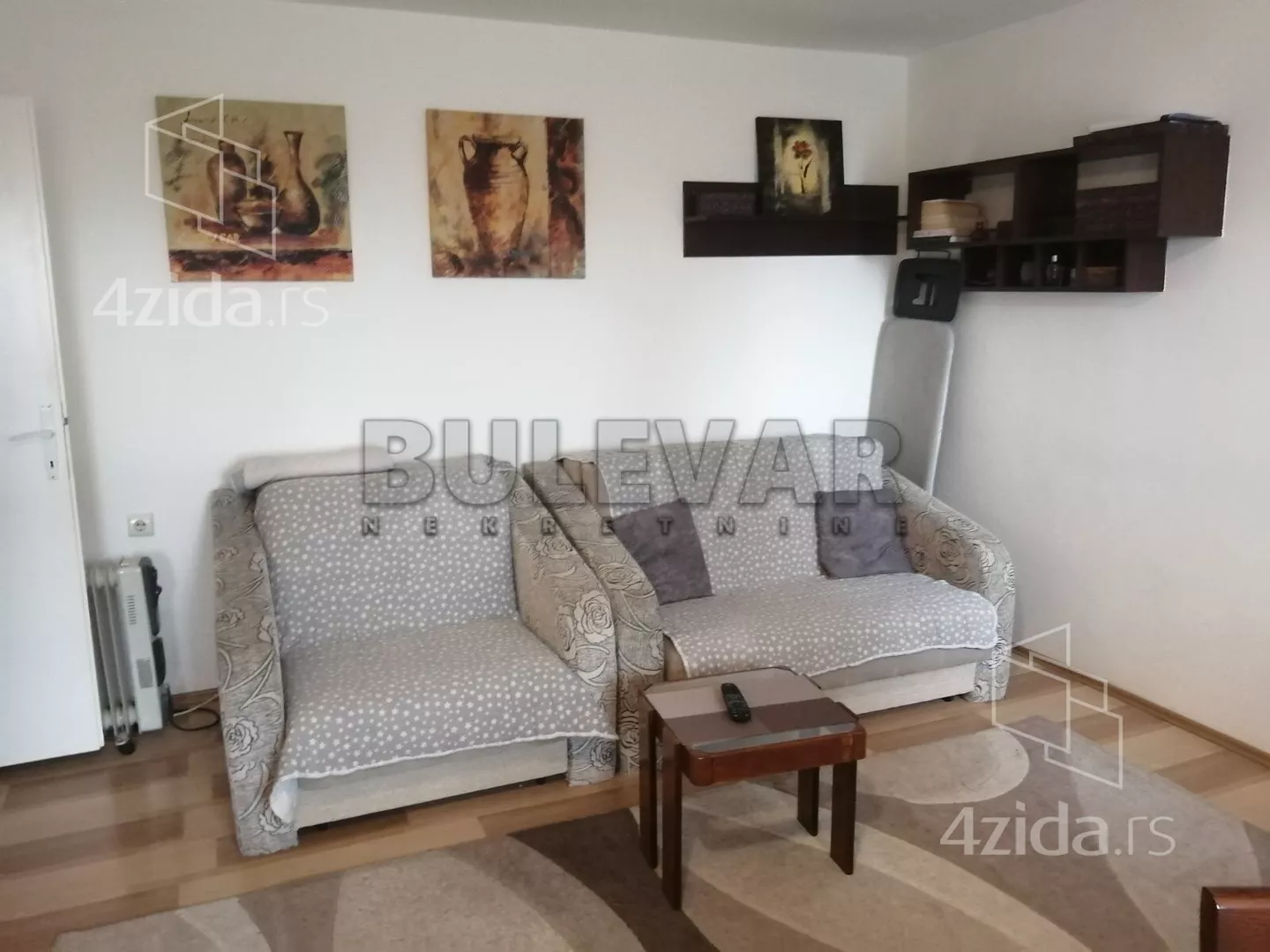 Jednoiposoban stan | 4zida