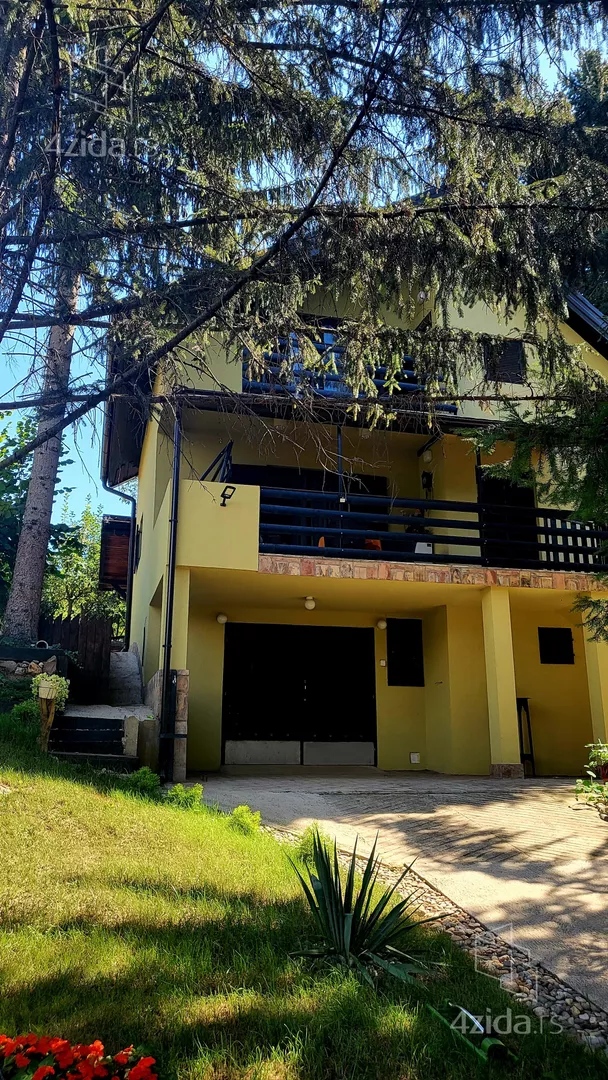 3-etažna kuća | 4zida