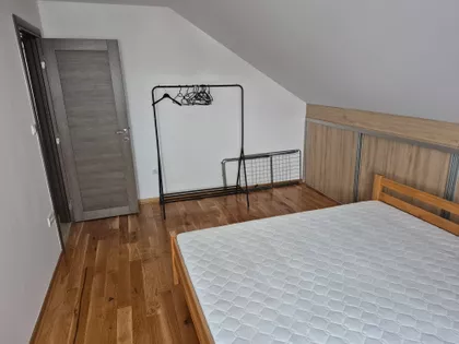 Braće Smiljanića 33 | 4zida.rs