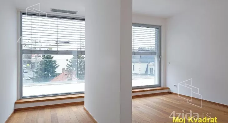 Petosoban stan | 4zida