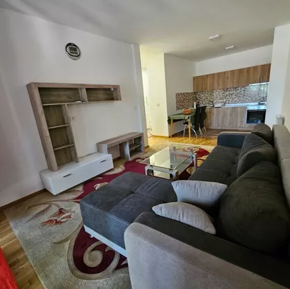 Miloša Obrenovića 25 | 4zida.rs