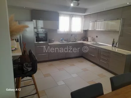 Kralja Petra | 4zida.rs