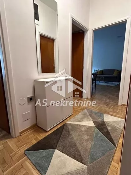 Južni Bulevar | 4zida.rs