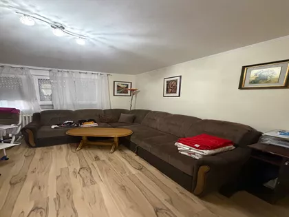 Lajoša Joa 59 | 4zida.rs