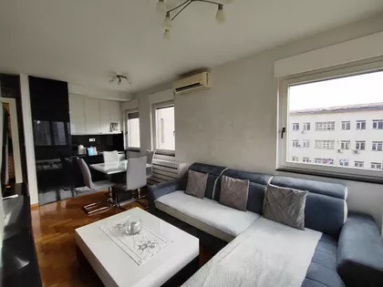 Maksima Gorkog | 4zida.rs