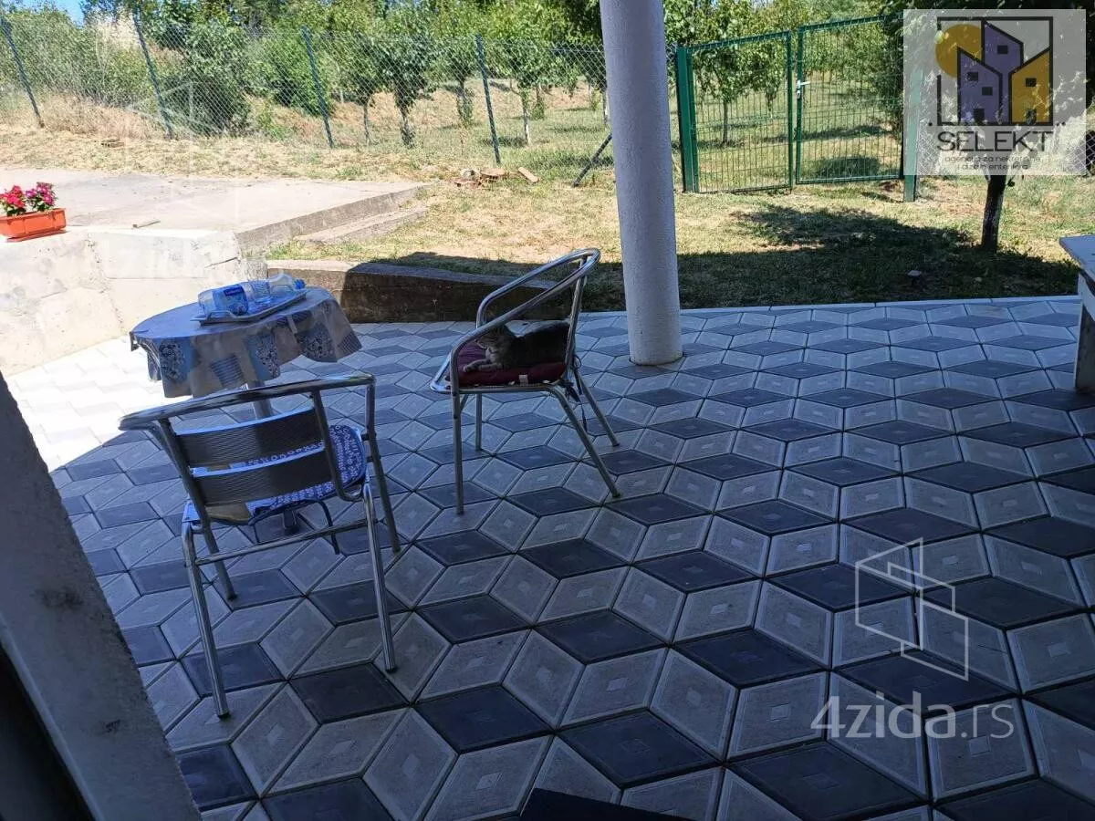 Kuća | 4zida