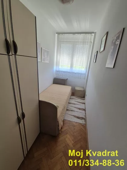 Pariske komune | 4zida.rs