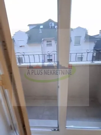 Vojvode Vlahovića | 4zida.rs