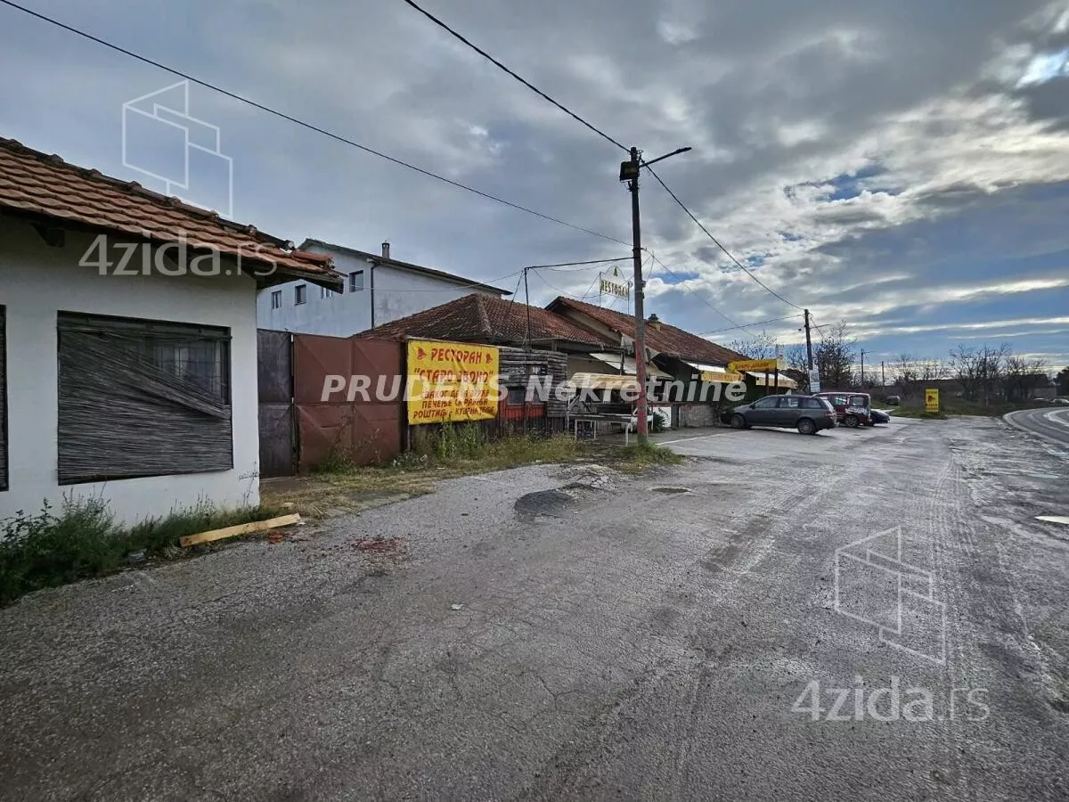 Poslovna zgrada | 4zida