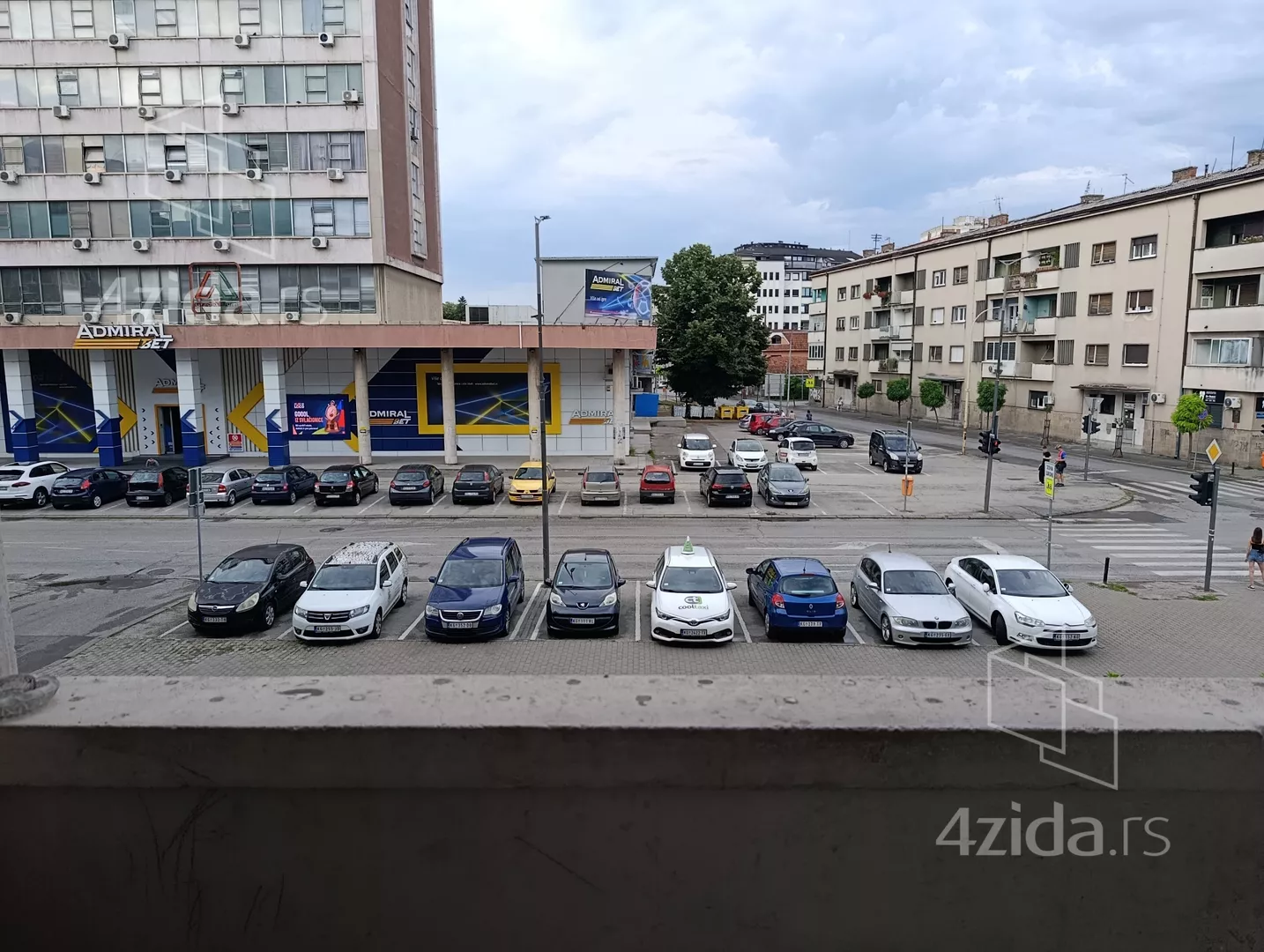 Garsonjera | 4zida
