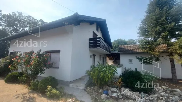 Kuća | 4zida
