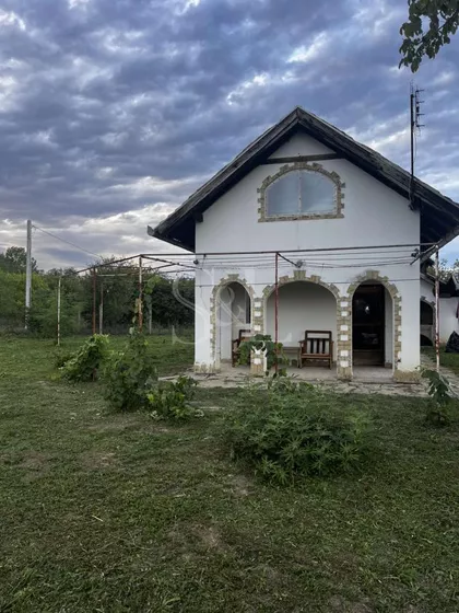 Bački Monoštor | 4zida.rs