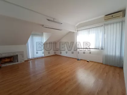 Bulevar 12. februar | 4zida.rs