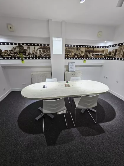 Crveni Krst Vračar | 4zida.rs