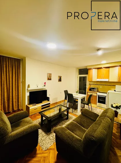 Jovana Ristića | 4zida.rs