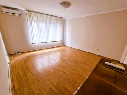 Dubljanska 33 | 4zida.rs