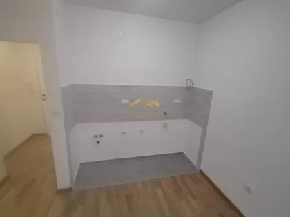 Novo Naselje | 4zida.rs