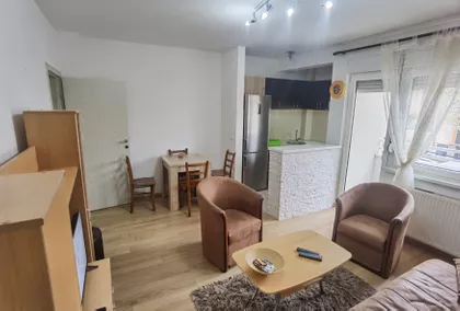 Nemanjina 5 | 4zida.rs